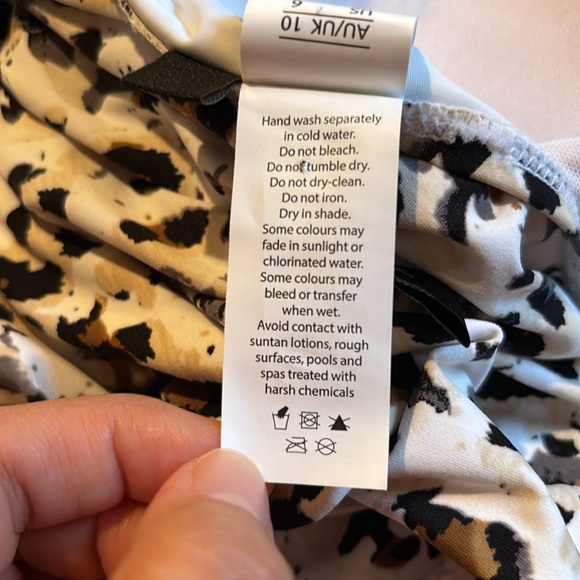 NWT Nip Tuck Swim one piece leopard print bathing suit with wrap top & ruching - Picture 9 of 16